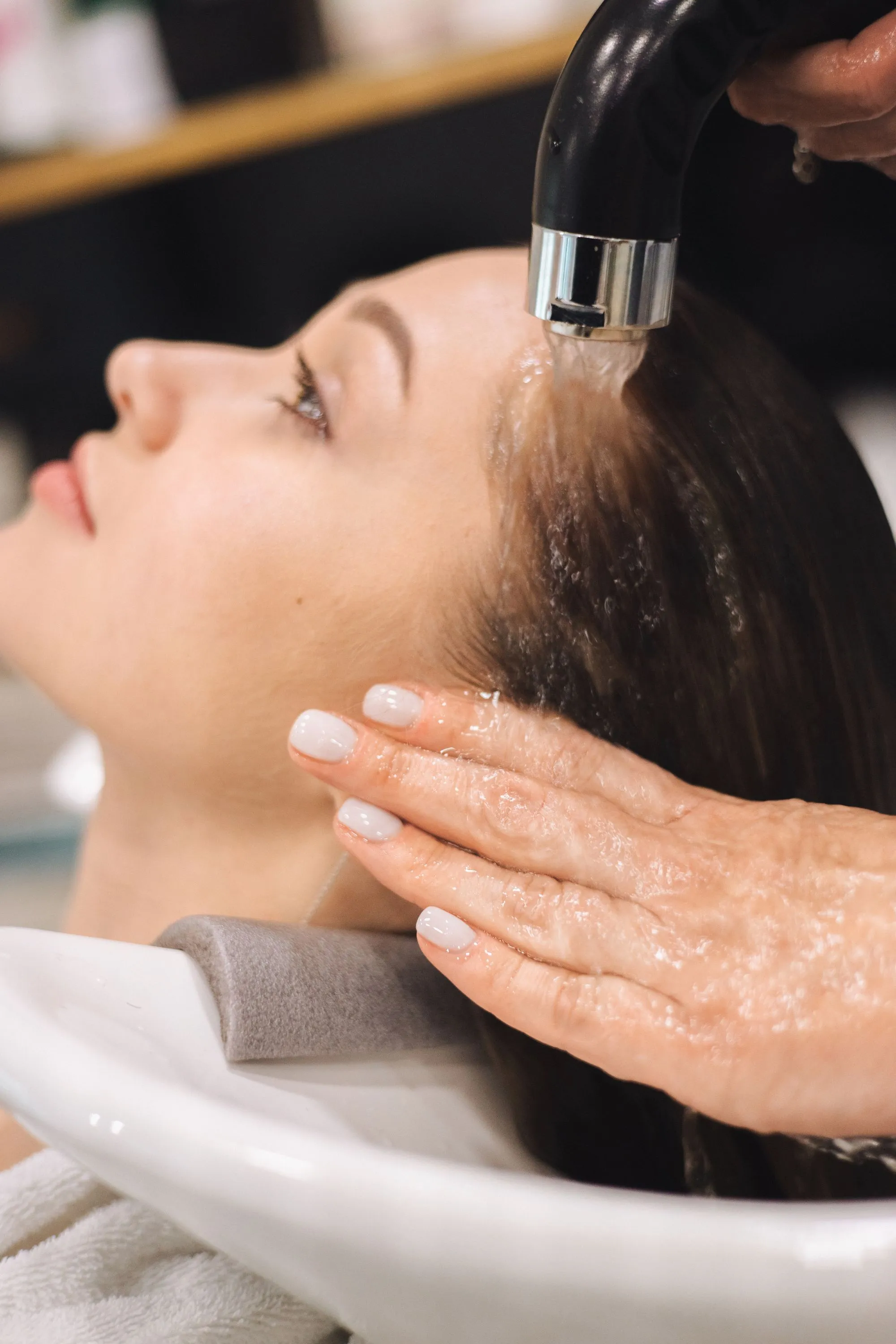 Gentle scalp care treatment