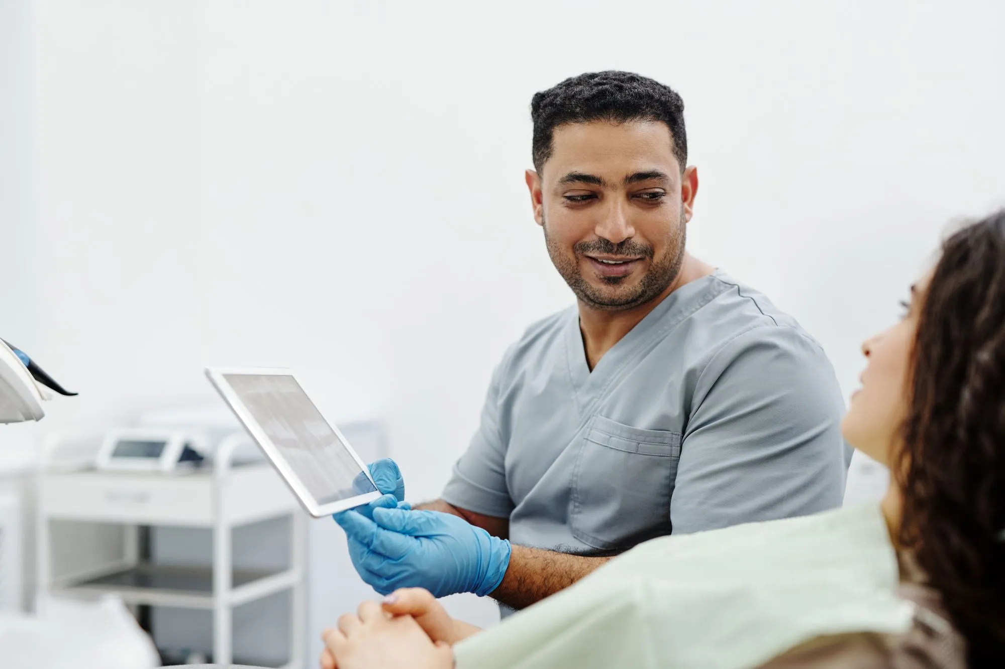 Peptide therapy, clinical setting, clean and professional